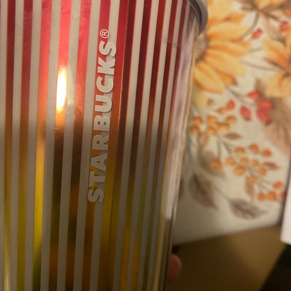 Starbucks Striped Pride LOVE 24oz Tumbler (crack on the bottom-see photos) - Picture 9 of 10